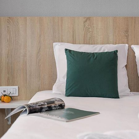 Logis Hotel Restaurant L'Abri Blavozy Dış mekan fotoğraf