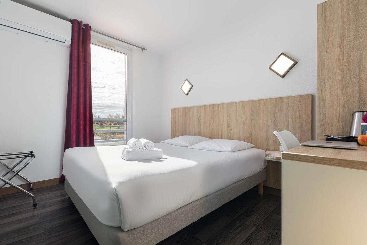 Logis Hotel Restaurant L'Abri Blavozy Dış mekan fotoğraf