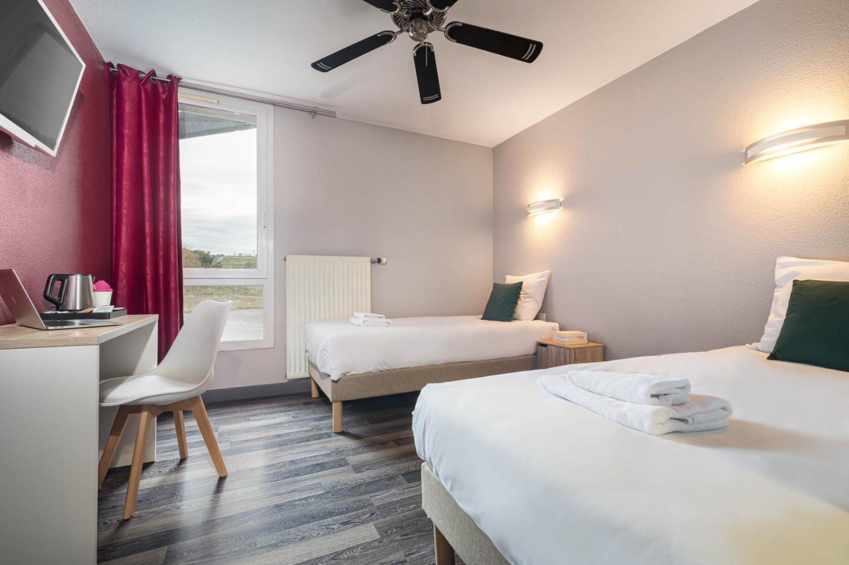 Logis Hotel Restaurant L'Abri Blavozy Dış mekan fotoğraf